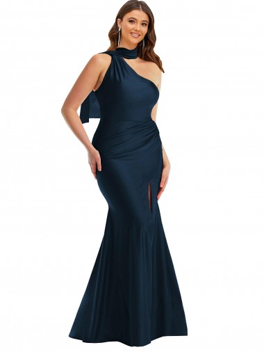 Affordable Sleeveless Halter Neck Silky Satin Dark Navy Long Plus Size Formal Prom Dress Canada