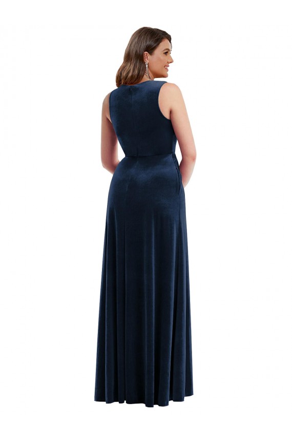 Affordable Sleeveless V-Neck Stretch Velvet Dark Navy Long Plus Size Formal Prom Dress Canada