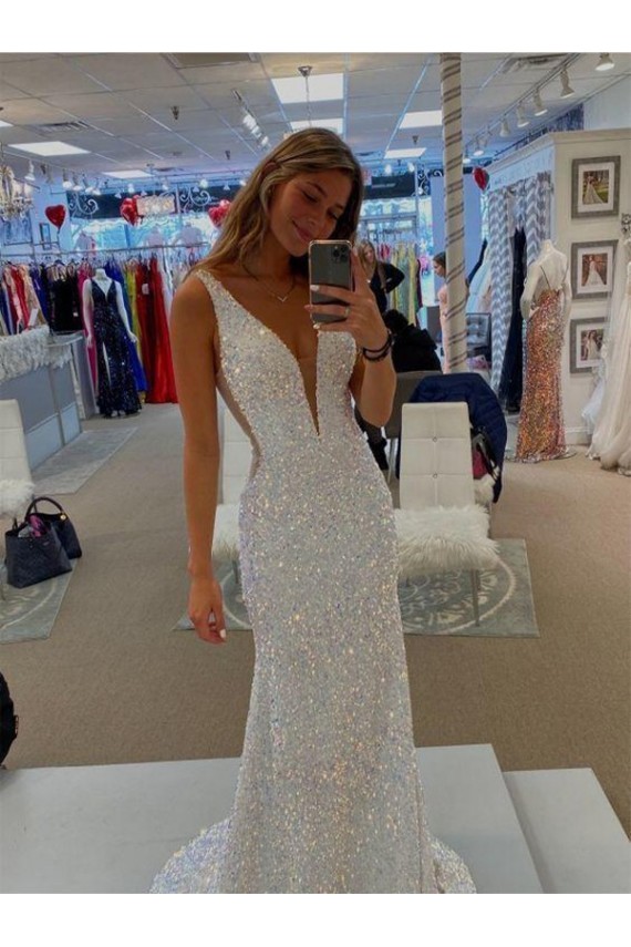 Affordable Sleeveless V-Neck Velvet Sequin Sweep Train Prom Dresses Canada
